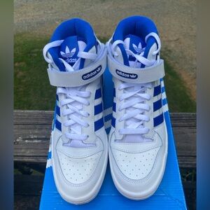 Adidas Forum Mid Athletic Shoe - White and Blue (New w/o tags)